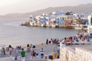 Τα Ελληνικά νησιά με τα περισσότερα κρούσματα
