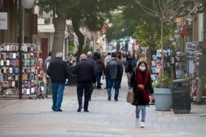 Τα κίνητρα που εξετάζει η Κυβέρνηση για εμβολιασμούς/Ρεπορτάζ offsite