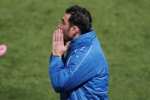 Happy ο Ηλίας