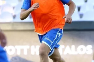 Ο Λοΐζος στο Szusza Ferenc