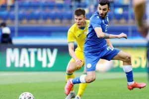 Υπέκυψε με δέκα στην ανωτερότητα των Ουκρανών (φώτος)