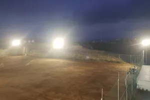 Έβαλε νέους προβολείς