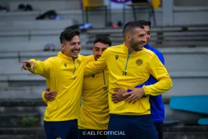 ΑΕΛίστικα ΚΛΙΚΣ γεμάτα χαμόγελα