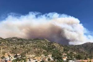 Εκκενώθηκαν όλα τα χωριά της περιοχής!
