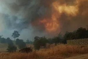 Εκκενώθηκαν όλα τα χωριά της περιοχής!