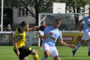 ΚΛΙΚΣ... απ' το φιλικό με Dortmund B