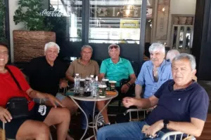 ΑΠΟΕΛ και... ΔΟΞΑ Δράμας!