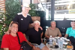 ΑΠΟΕΛ και... ΔΟΞΑ Δράμας!