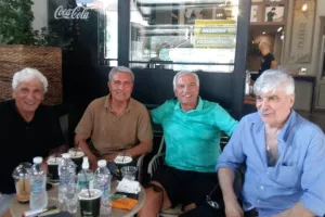 ΑΠΟΕΛ και... ΔΟΞΑ Δράμας!