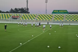 (Φώτος/Βίντεο) “Γεύση” από Λάρνακα οι Σλοβάκοι 