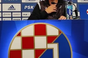 Λίγο πριν αρχίσουν/Ομόνοια