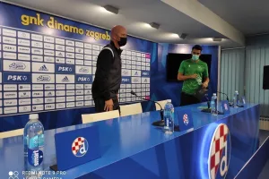 Λίγο πριν αρχίσουν/Ομόνοια