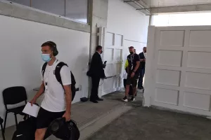 Έφτασε στην ΑΡΕΝΑ η αποστολή της Ζίλινα (φώτος)