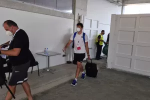 Έφτασε στην ΑΡΕΝΑ η αποστολή της Ζίλινα (φώτος)