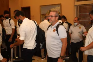 Καρέ-καρέ η άφιξη της ΑΕΛ στο "Rozafa" (φώτος-βίντεο kerkida.net)