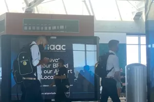 AEΛ: Προς το gate για απογείωση η αποστολή (φώτος kerkida.net)