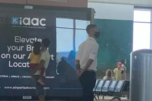 AEΛ: Προς το gate για απογείωση η αποστολή (φώτος kerkida.net)