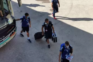 Αφιξη Ντινάμο στο ΓΣΠ, έλεγχος covid στην αποστολή (φώτος kerkida.net)