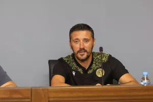 ΚΕΡΚΕΖ: "Εχω εμπιστοσύνη στους παίκτες μου, δεν έχεις ελπίδες αν παίξεις άμυνα"