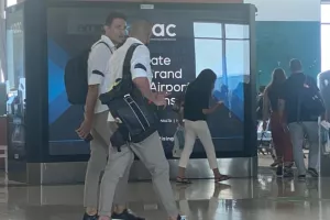 AEΛ: Προς το gate για απογείωση η αποστολή (φώτος kerkida.net)
