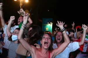 «Πάρτι» σε Μιλάνο και Ρώμη (φώτος/βίντεο)