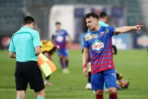 Νίνης: «Έκτη θέση και πλέι οφ με τον Βόλο» 