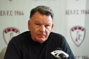 Κούγιας σε Πλεξίδα: «Αν τολμάς μήνυσε με...»