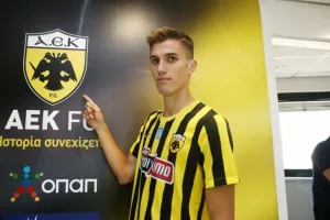 Λάτσι: «Ευχαριστώ την ΑΕΚ για την εμπιστοσύνη»