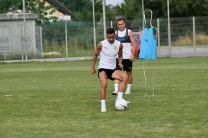 Kλικς από την απογευματινή της ΑΕΚ (φώτος)