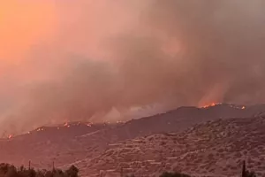 Αναζωπύρωση της φωτιάς στην Οδού