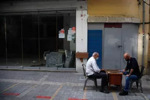 Φόβοι για εκτόξευση στα 1000 κρούσματα/Θα υπάρξουν περιοριστικά μέτρα;