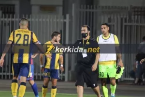 ΦΩΤΟΣ Kerkida/Αγκαλιασμένοι oι "Λέοντες" μετά την πρόκριση