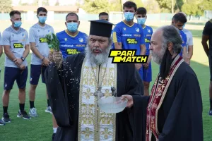 Αγιασμός στο ΑΠΟΕΛ (φώτος)