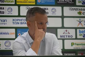 Ανάρτηση Ρόκα με δυνατό μήνυμα