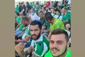 Εικόνες των "πράσινων" οπαδών
