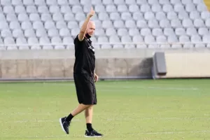 ΦΑΜΠΙΑΝΟ στα πέναλτι, το Σούπερ Καπ στην Ομόνοια! (φώτος)