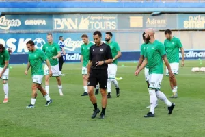 (Φώτος/Βίντεο) Το ζέσταμα των ποδοσφαιριστών του Μπεργκ 