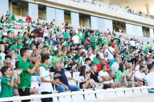 RESPECT Ομόνοιας: "Μαθήματα οπαδισμού!"