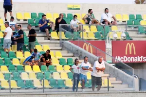 ΦΩΤΟΡΕΠΟΡΤΑΖ από τoν κόσμο στην ΑΡΕΝΑ...