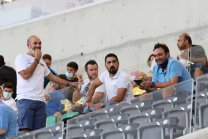 Πλήρωσε τα λάθη με τριάρα και τώρα... τρέχει (φώτος)