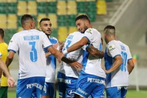 Πλήρωσε τα λάθη με τριάρα και τώρα... τρέχει (φώτος)