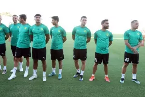 Πλούσιο φωτορεπορτάζ/Νέοι και παλιοί... φορτσάρουν!