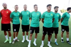 Πλούσιο φωτορεπορτάζ/Νέοι και παλιοί... φορτσάρουν!