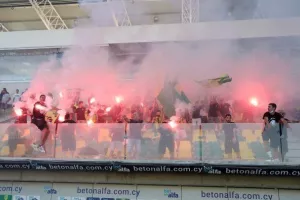 Πλούσιο φωτορεπορτάζ/Νέοι και παλιοί... φορτσάρουν!