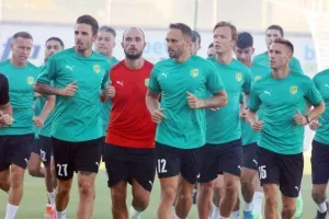 Πλούσιο φωτορεπορτάζ/Νέοι και παλιοί... φορτσάρουν!