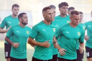 Πλούσιο φωτορεπορτάζ/Νέοι και παλιοί... φορτσάρουν!