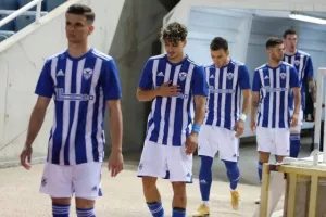 ΦΑΜΠΙΑΝΟ στα πέναλτι, το Σούπερ Καπ στην Ομόνοια! (φώτος)