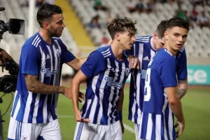 ΦΑΜΠΙΑΝΟ στα πέναλτι, το Σούπερ Καπ στην Ομόνοια! (φώτος)