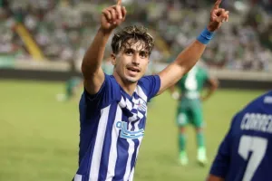 ΦΑΜΠΙΑΝΟ στα πέναλτι, το Σούπερ Καπ στην Ομόνοια! (φώτος)