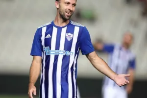 ΦΑΜΠΙΑΝΟ στα πέναλτι, το Σούπερ Καπ στην Ομόνοια! (φώτος)